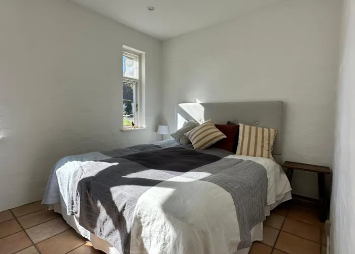 Havehuset Er En Oase I Skoven - Fa Hele Huset For Jer Selv! * Stenstrup