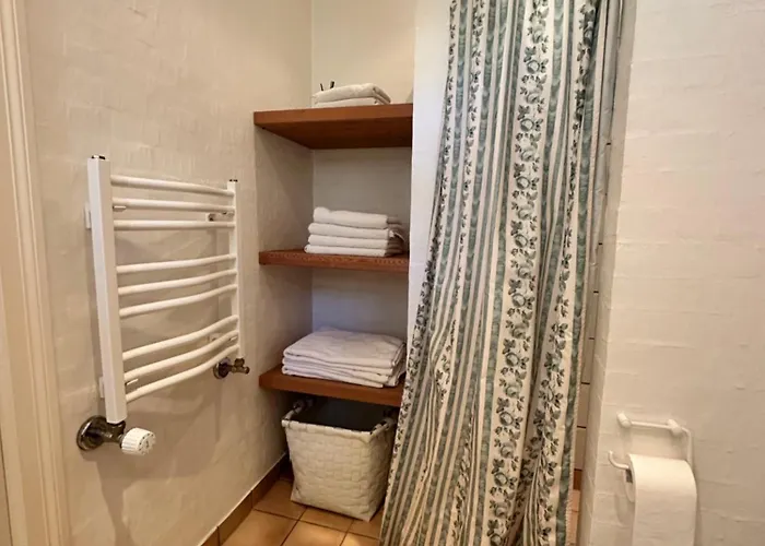 Havehuset Er En Oase I Skoven - Fa Hele Huset For Jer Selv!